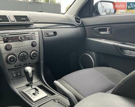 Черный Мазда 3, объемом двигателя 1.6 л и пробегом 180 тыс. км за 5700 $, фото 36 на Automoto.ua