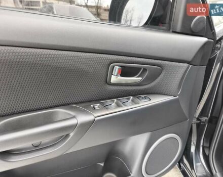 Чорний Мазда 3, об'ємом двигуна 2 л та пробігом 136 тис. км за 6300 $, фото 11 на Automoto.ua