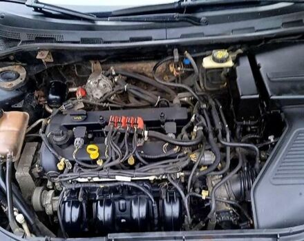 Черный Мазда 3, объемом двигателя 2 л и пробегом 240 тыс. км за 5600 $, фото 8 на Automoto.ua