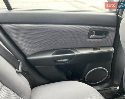 Чорний Мазда 3, об'ємом двигуна 1.6 л та пробігом 188 тис. км за 6800 $, фото 27 на Automoto.ua