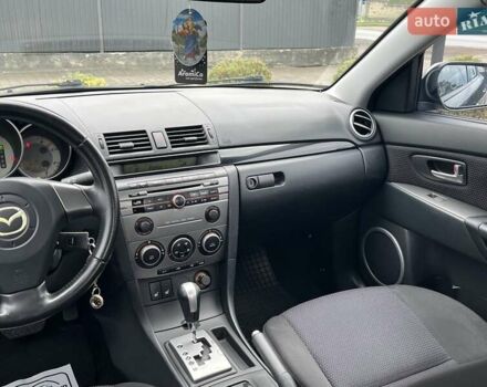 Черный Мазда 3, объемом двигателя 1.6 л и пробегом 180 тыс. км за 5700 $, фото 35 на Automoto.ua