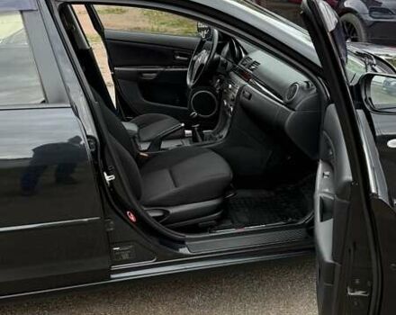 Черный Мазда 3, объемом двигателя 1.6 л и пробегом 175 тыс. км за 4700 $, фото 8 на Automoto.ua