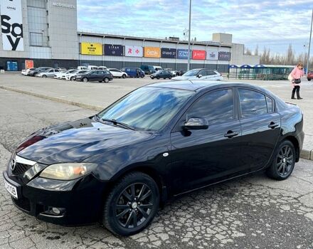 Черный Мазда 3, объемом двигателя 2 л и пробегом 166 тыс. км за 5900 $, фото 6 на Automoto.ua