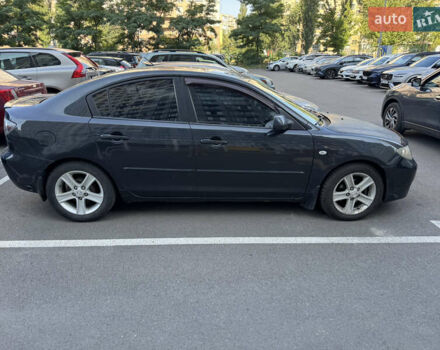 Черный Мазда 3, объемом двигателя 1.6 л и пробегом 350 тыс. км за 4700 $, фото 1 на Automoto.ua