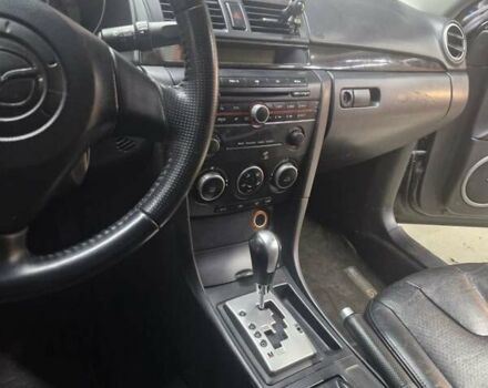 Черный Мазда 3, объемом двигателя 1.6 л и пробегом 240 тыс. км за 4200 $, фото 10 на Automoto.ua