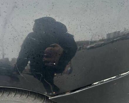 Черный Мазда 3, объемом двигателя 1.6 л и пробегом 218 тыс. км за 3900 $, фото 6 на Automoto.ua