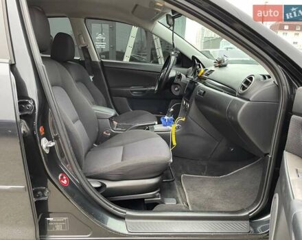 Чорний Мазда 3, об'ємом двигуна 1.6 л та пробігом 223 тис. км за 6490 $, фото 10 на Automoto.ua