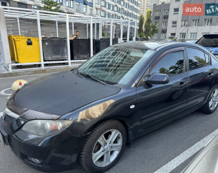 Черный Мазда 3, объемом двигателя 1.6 л и пробегом 350 тыс. км за 4700 $, фото 2 на Automoto.ua