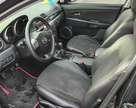 Черный Мазда 3, объемом двигателя 2 л и пробегом 166 тыс. км за 6000 $, фото 12 на Automoto.ua