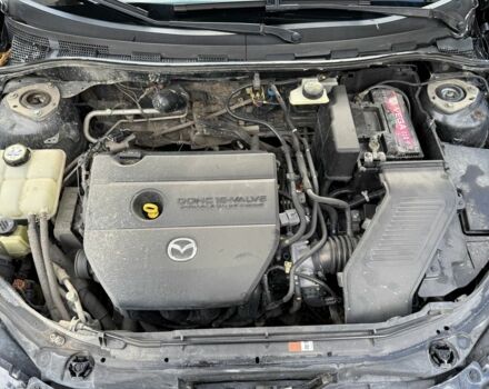 Черный Мазда 3, объемом двигателя 2 л и пробегом 154 тыс. км за 5500 $, фото 7 на Automoto.ua