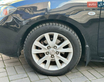 Черный Мазда 3, объемом двигателя 1.6 л и пробегом 232 тыс. км за 6740 $, фото 10 на Automoto.ua