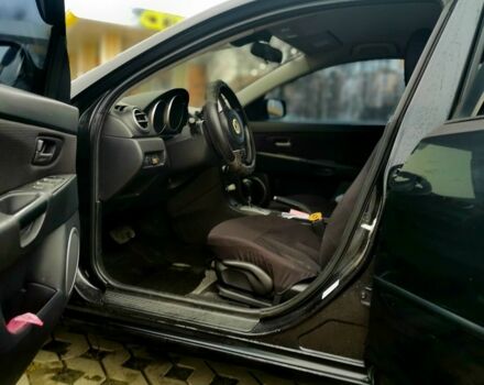 Чорний Мазда 3, об'ємом двигуна 1.6 л та пробігом 235 тис. км за 5600 $, фото 3 на Automoto.ua