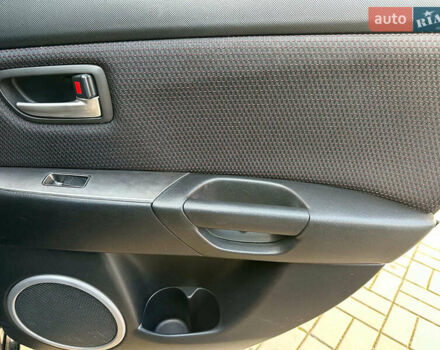 Черный Мазда 3, объемом двигателя 1.6 л и пробегом 232 тыс. км за 6740 $, фото 16 на Automoto.ua