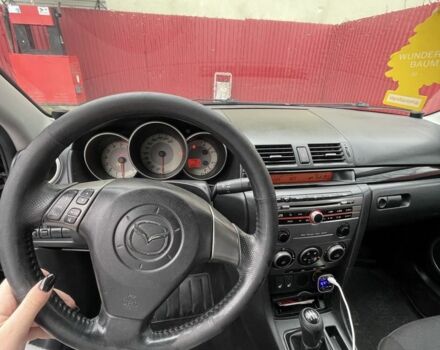 Черный Мазда 3, объемом двигателя 1.6 л и пробегом 189 тыс. км за 4500 $, фото 7 на Automoto.ua