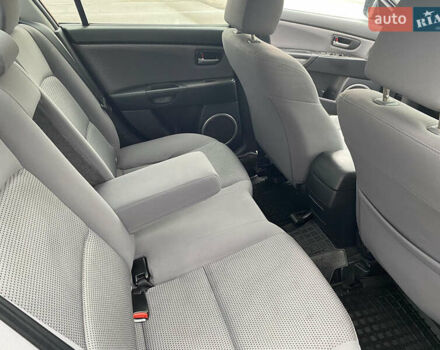 Чорний Мазда 3, об'ємом двигуна 1.6 л та пробігом 188 тис. км за 6800 $, фото 25 на Automoto.ua