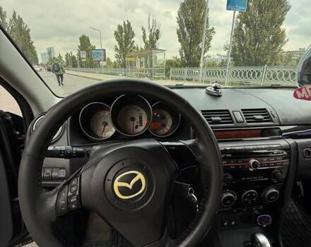 Черный Мазда 3, объемом двигателя 1.6 л и пробегом 253 тыс. км за 5400 $, фото 15 на Automoto.ua