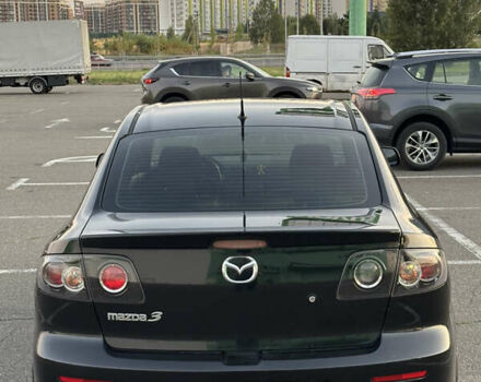 Черный Мазда 3, объемом двигателя 1.6 л и пробегом 225 тыс. км за 5900 $, фото 4 на Automoto.ua