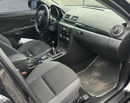 Чорний Мазда 3, об'ємом двигуна 1.6 л та пробігом 135 тис. км за 4900 $, фото 7 на Automoto.ua