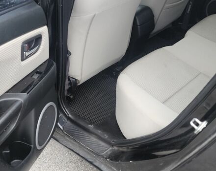 Черный Мазда 3, объемом двигателя 1.6 л и пробегом 300 тыс. км за 3700 $, фото 11 на Automoto.ua