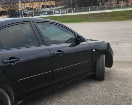 Черный Мазда 3, объемом двигателя 1.6 л и пробегом 300 тыс. км за 3700 $, фото 4 на Automoto.ua