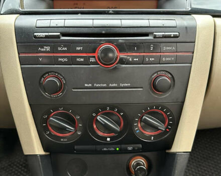 Черный Мазда 3, объемом двигателя 2 л и пробегом 200 тыс. км за 2700 $, фото 20 на Automoto.ua
