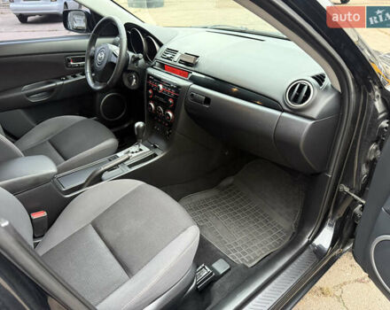 Чорний Мазда 3, об'ємом двигуна 1.6 л та пробігом 183 тис. км за 6150 $, фото 44 на Automoto.ua