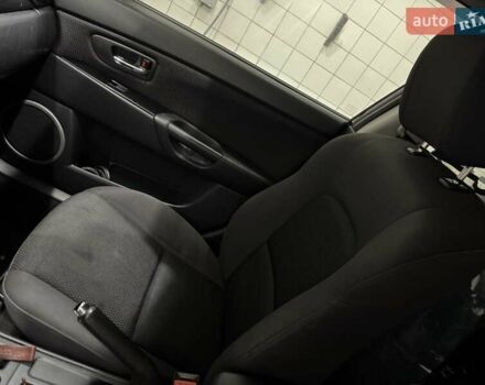 Черный Мазда 3, объемом двигателя 1.6 л и пробегом 222 тыс. км за 5450 $, фото 17 на Automoto.ua