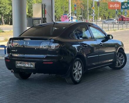 Чорний Мазда 3, об'ємом двигуна 1.6 л та пробігом 150 тис. км за 6299 $, фото 5 на Automoto.ua