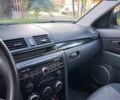 Черный Мазда 3, объемом двигателя 1.6 л и пробегом 121 тыс. км за 6000 $, фото 7 на Automoto.ua