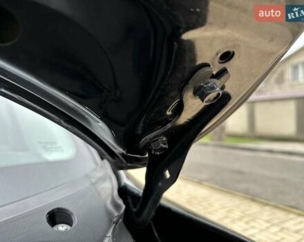 Черный Мазда 3, объемом двигателя 1.6 л и пробегом 130 тыс. км за 7700 $, фото 69 на Automoto.ua