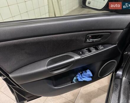 Черный Мазда 3, объемом двигателя 1.6 л и пробегом 222 тыс. км за 5450 $, фото 19 на Automoto.ua