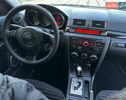 Чорний Мазда 3, об'ємом двигуна 1.6 л та пробігом 198 тис. км за 5499 $, фото 32 на Automoto.ua