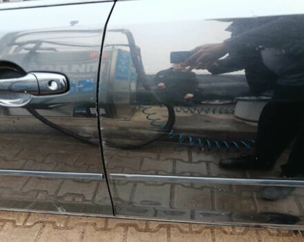 Чорний Мазда 3, об'ємом двигуна 1.6 л та пробігом 250 тис. км за 5200 $, фото 10 на Automoto.ua