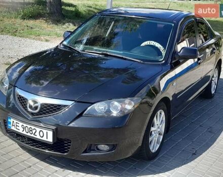 Черный Мазда 3, объемом двигателя 2 л и пробегом 187 тыс. км за 6400 $, фото 2 на Automoto.ua