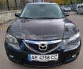 Черный Мазда 3, объемом двигателя 2 л и пробегом 199 тыс. км за 6800 $, фото 6 на Automoto.ua