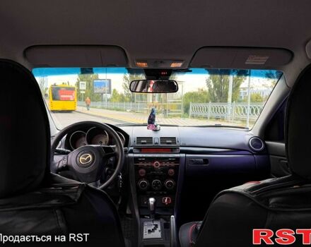 Черный Мазда 3, объемом двигателя 1.6 л и пробегом 253 тыс. км за 5700 $, фото 2 на Automoto.ua