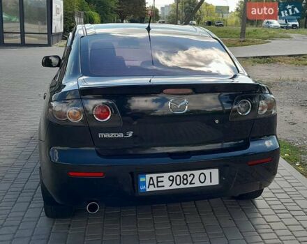 Черный Мазда 3, объемом двигателя 2 л и пробегом 187 тыс. км за 6400 $, фото 1 на Automoto.ua