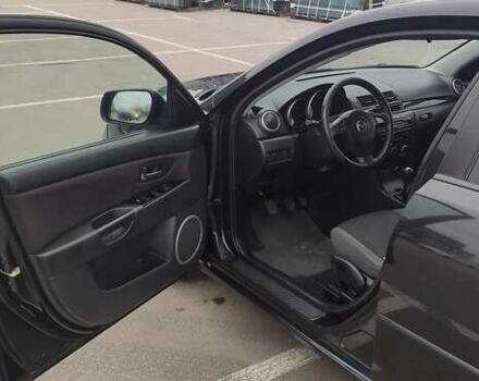 Черный Мазда 3, объемом двигателя 1.6 л и пробегом 146 тыс. км за 4800 $, фото 9 на Automoto.ua