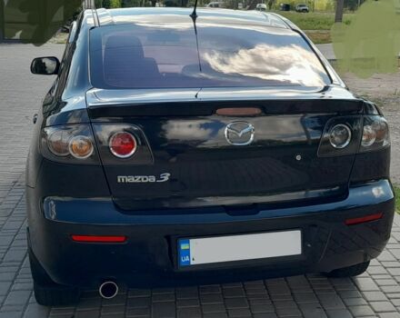 Чорний Мазда 3, об'ємом двигуна 2 л та пробігом 287 тис. км за 5400 $, фото 3 на Automoto.ua