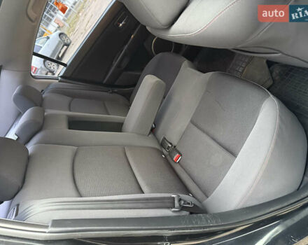 Чорний Мазда 3, об'ємом двигуна 1.6 л та пробігом 183 тис. км за 6150 $, фото 40 на Automoto.ua