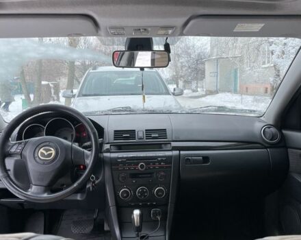 Чорний Мазда 3, об'ємом двигуна 1.6 л та пробігом 235 тис. км за 4000 $, фото 11 на Automoto.ua
