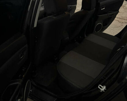 Чорний Мазда 3, об'ємом двигуна 1.6 л та пробігом 330 тис. км за 5500 $, фото 13 на Automoto.ua