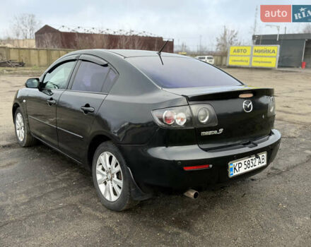 Черный Мазда 3, объемом двигателя 1.6 л и пробегом 325 тыс. км за 4250 $, фото 3 на Automoto.ua