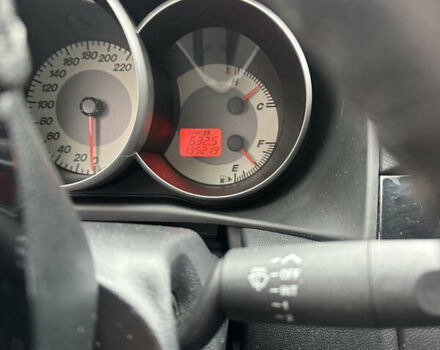 Чорний Мазда 3, об'ємом двигуна 1.6 л та пробігом 135 тис. км за 4900 $, фото 11 на Automoto.ua