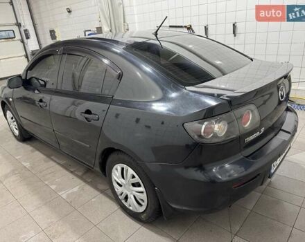 Черный Мазда 3, объемом двигателя 1.6 л и пробегом 222 тыс. км за 5450 $, фото 8 на Automoto.ua