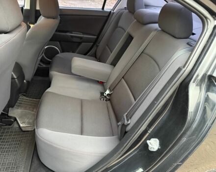 Чорний Мазда 3, об'ємом двигуна 1.6 л та пробігом 183 тис. км за 6150 $, фото 9 на Automoto.ua