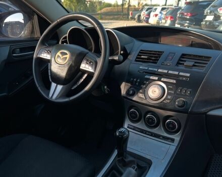 Чорний Мазда 3, об'ємом двигуна 0 л та пробігом 200 тис. км за 5900 $, фото 5 на Automoto.ua