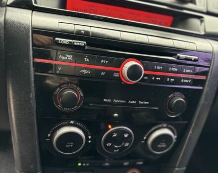 Черный Мазда 3, объемом двигателя 1.6 л и пробегом 330 тыс. км за 4150 $, фото 7 на Automoto.ua