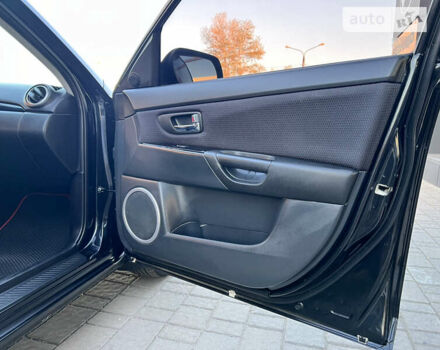 Чорний Мазда 3, об'ємом двигуна 1.6 л та пробігом 183 тис. км за 5600 $, фото 24 на Automoto.ua