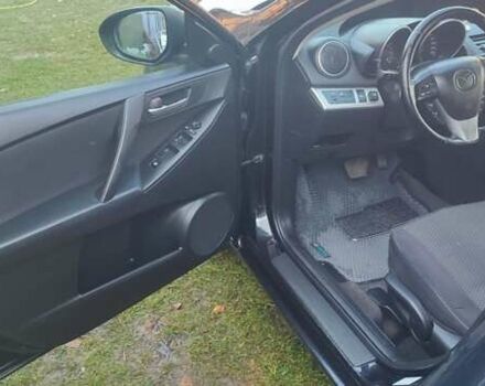 Черный Мазда 3, объемом двигателя 1.6 л и пробегом 234 тыс. км за 7500 $, фото 3 на Automoto.ua